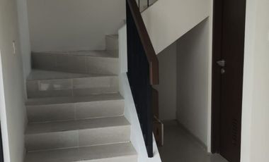 Rumah disewa di Bintaro Jaya Sektor 7 Cluster Kebayoran Harmony Semi Furnish Bangunan Baru