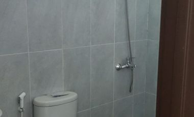 Rumah disewa di Bintaro Jaya Sektor 7 Cluster Kebayoran Harmony Semi Furnish Bangunan Baru