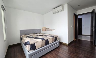 Strategis Sewa 1BR Furnished Bagus di AKR Gallery West Fasilitas Kolam Renang, Gym, Jogging Track Dekat Mall Central Park, Taman Anggrek, Museum Macan