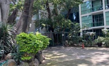 (Cco) Loft Triumph Tower 2 $1,600,000