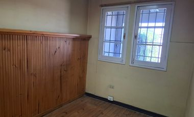 Casa en Calle Yumbel, a una cuadra de Independencia