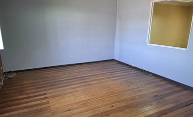 Casa en Calle Yumbel, a una cuadra de Independencia