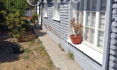 Vendo casa con gran terreno en Pte Alto