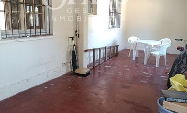 Vendo casa con gran terreno en Pte Alto