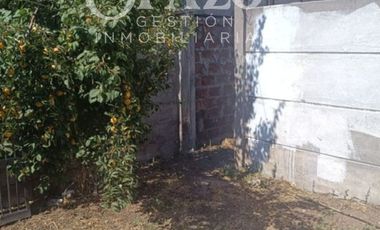 Vendo casa con gran terreno en Pte Alto