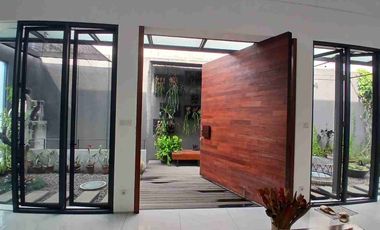 Dijual Rumah Unik Cantik Terawat Di Komplek Sumbersari Bandung