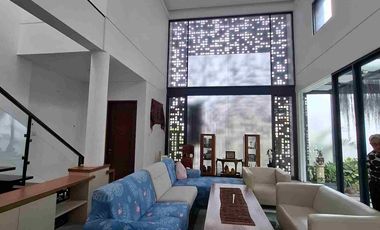 Dijual Rumah Unik Cantik Terawat Di Komplek Sumbersari Bandung