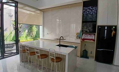 Dijual Rumah Unik Cantik Terawat Di Komplek Sumbersari Bandung