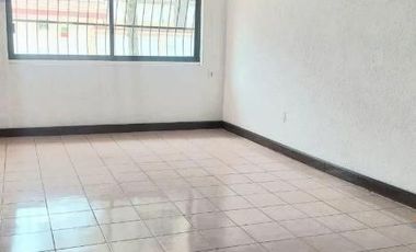 Venta de casa ALMIRANTE RAFAEL IZAGUIRRE  COLONIA ALTA COSTA AZUL  C.P. 39840 ACAPULCO DE JUÁREZ, GUERRERO