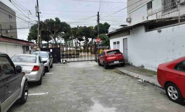 Vendo Villa de 1 Planta, 3 dormitorios en la Ciudadela Alborada Etapa 10,  calle cerrada cerca al CC LA ROTONDA