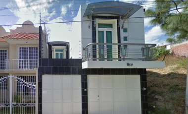 ¡Remate en URUAPAN MICHOACAN ! Casa a Mitad de Precio Oportunidad Única