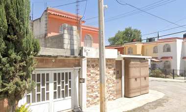 CASA EN VENTA Residencial Arboledas, Hgo – Inversión segura en zona consolidada, Recuperación Bancaria