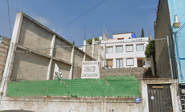 CASA UNIFAMILIAR EN VENTA EN AMPLIACIÓN ÁGUILAS, ÁLVARO OBREGÓN, CDMX. REMATE BANCARIO EN EXCELENTE UBICACIÓN.