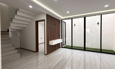 Casa en venta Pahuca, zona sur 3 habitaciones, estudio y roof. Gema residencial