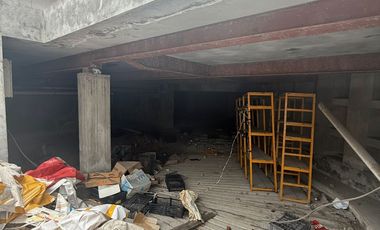 Vendo Propiedad Comercial (Edificio) Obra Blanca en Ave Leones, Cumbres 3er Sector, Monterrey, Nuevo León.