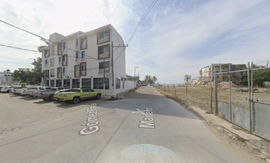 LV25-216 B3-73 HOTEL EN VENTA DE RECUPERACION BANCARIA Valentin Gomez Farias No. 1-A Mz. 35 Lt. 1, Colonia Melaque Centro, Cihuatlan, Jalisco.