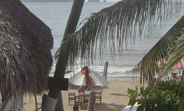 LV25-216 B3-73 HOTEL EN VENTA DE RECUPERACION BANCARIA Valentin Gomez Farias No. 1-A Mz. 35 Lt. 1, Colonia Melaque Centro, Cihuatlan, Jalisco.