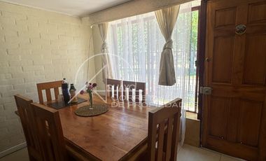 Casa En Venta En Maipú 3d+1b