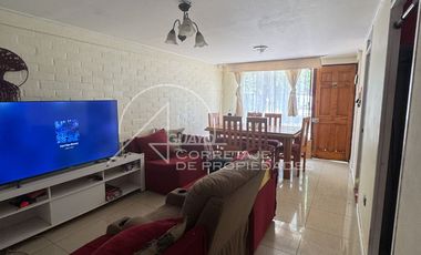 Casa En Venta En Maipú 3d+1b