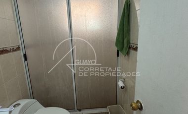 Casa En Venta En Maipú 3d+1b