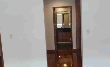 ALQUILO FANTÁSTICO DEPARTAMENTO EN CHACARILLA SURCO CEL. 999*759*873 ANA MARIA ALZAMORA