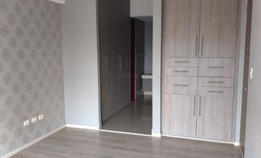 Departamento en renta en Torre Santa Fe – Calzada Zavaleta