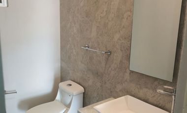 Departamento en renta en Torre Santa Fe – Calzada Zavaleta