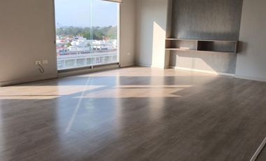 Departamento en renta en Torre Santa Fe – Calzada Zavaleta