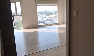 Departamento en renta en Torre Santa Fe – Calzada Zavaleta