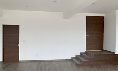 SE RENTA CASA EN LINDA VISTA (TRES MARIAS)