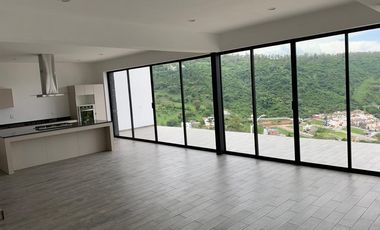SE RENTA CASA EN LINDA VISTA (TRES MARIAS)