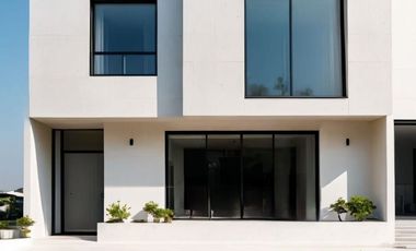 RENTA/VENTA CASA EN FRACC. RIO ALTOZANO