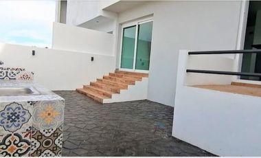 RENTA/VENTA CASA EN FRACC. RIO ALTOZANO