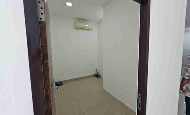 disewakan ruko pik 5 lantai pinggir jalan raya cocok untuk office ( tinggal pakai sudah full furnish )