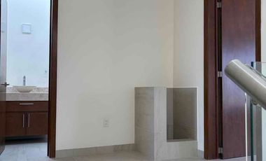 Casa en venta Ciudad Maderas León