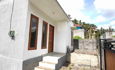 rumah full finishing di bebandem Karangasem