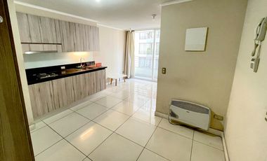 Se arrienda Dpto. con excelente ubicación metro universidad de Chile.