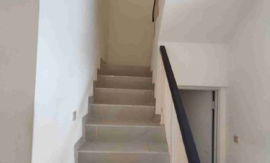 Rumah Cantik di Green Lake City, Cluster Amerika Latin, Tangerang