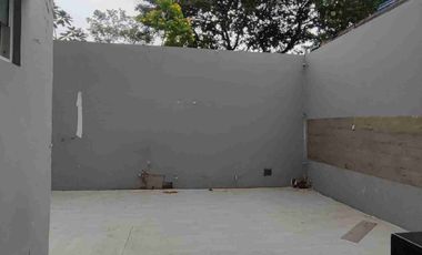 Rumah Cantik di Green Lake City, Cluster Amerika Latin, Tangerang