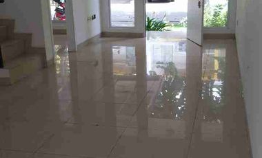 Rumah 2 Lantai di Green Lake City, Cluster Australia, Tangerang