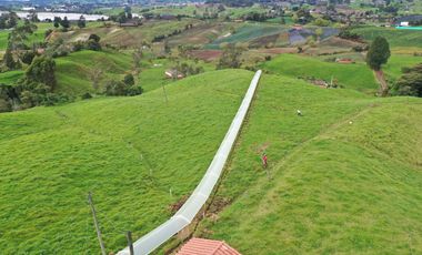 ¡ FINCA IDEAL PARA INVERTIR ! 5 CUADRAS EN LA UNION