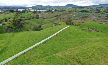 ¡ FINCA IDEAL PARA INVERTIR ! 5 CUADRAS EN LA UNION