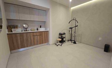 Se renta consultorio u oficina.