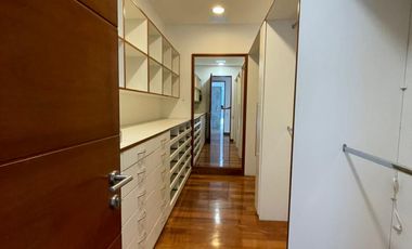 Casa Moderna de Dos plantas en Condominio Privado de 3 Casas