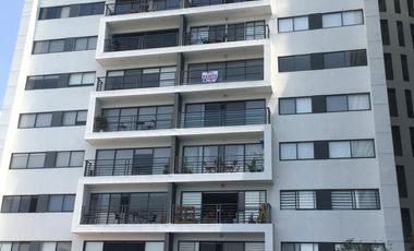 DEPARTAMENTO AMUEBLADO A LADO DEL PARQUE ALCALDE