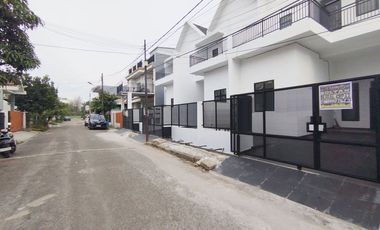 Rumah Tingkat Harga Merakyat Tetangganya Bersahabat