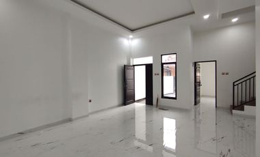 Rumah Tingkat Harga Merakyat Tetangganya Bersahabat