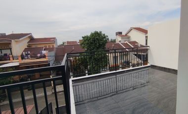 Rumah Tingkat Harga Merakyat Tetangganya Bersahabat
