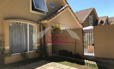 Venta Haras 1 Fuera de Condominio Puede ser Comercial Huechuraba