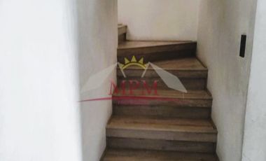 Venta Haras 1 Fuera de Condominio Puede ser Comercial Huechuraba